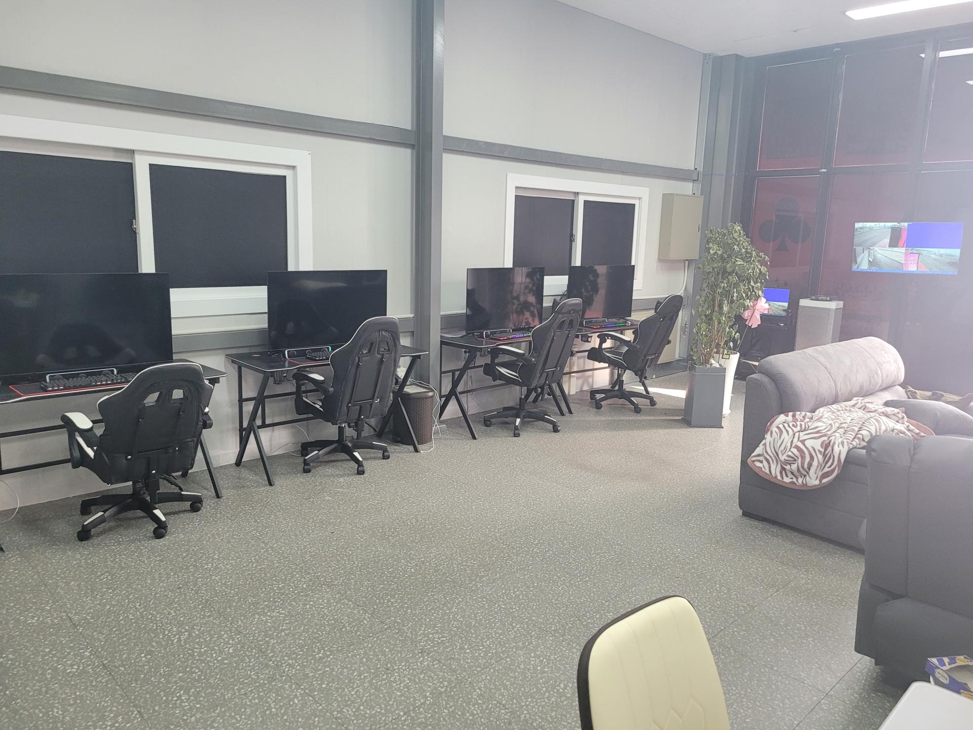 pc방 판매합니다 (건강 문제가 있어 급처문 합니다)