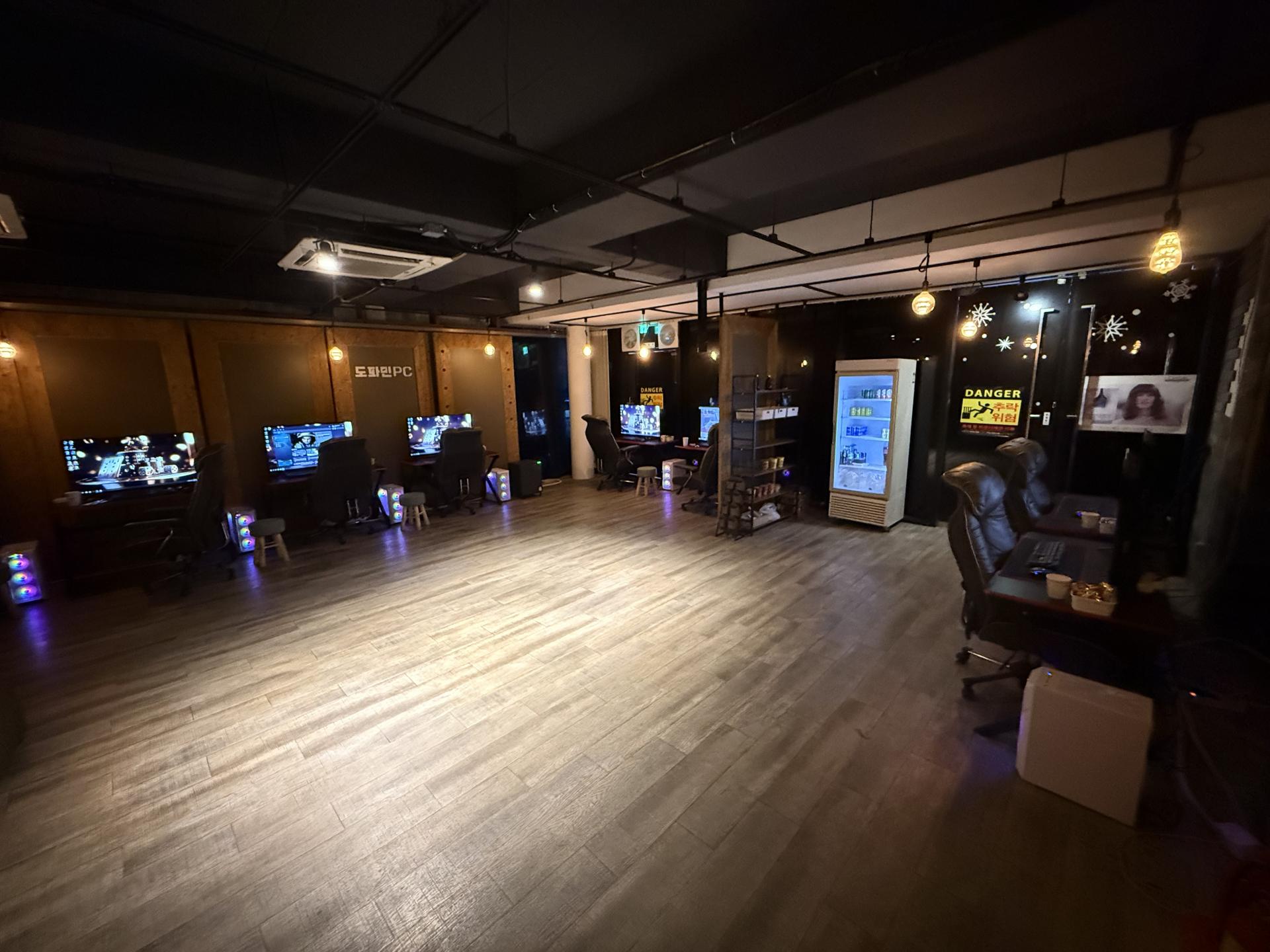 울산 뉴코아 아울렛뒤편 시설깔끔